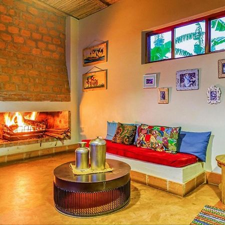 Chameleon Hill Forest Lodge Bwindi Экстерьер фото