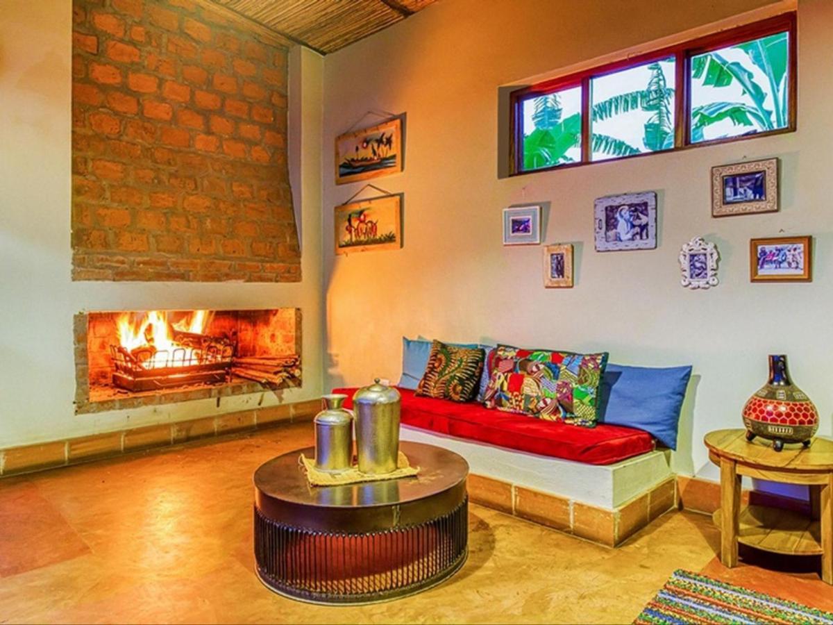 Chameleon Hill Forest Lodge Bwindi Экстерьер фото