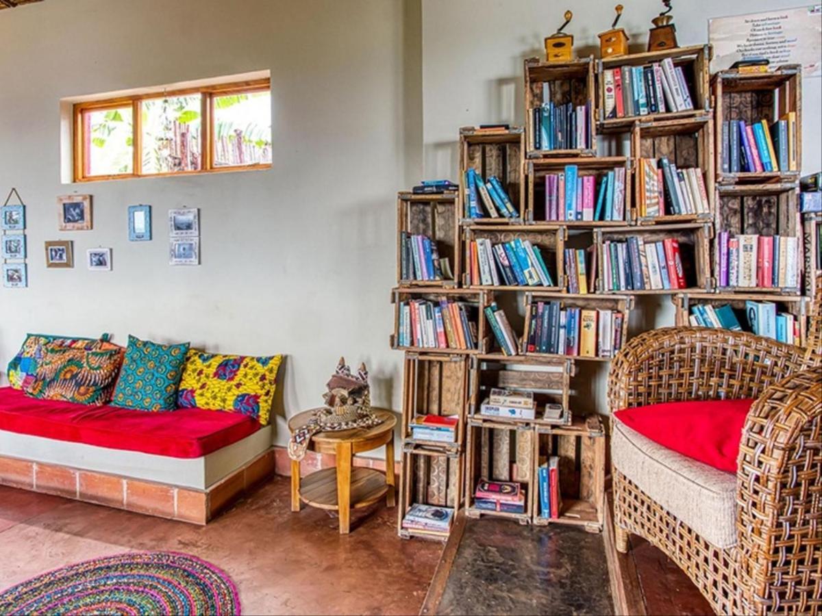 Chameleon Hill Forest Lodge Bwindi Экстерьер фото