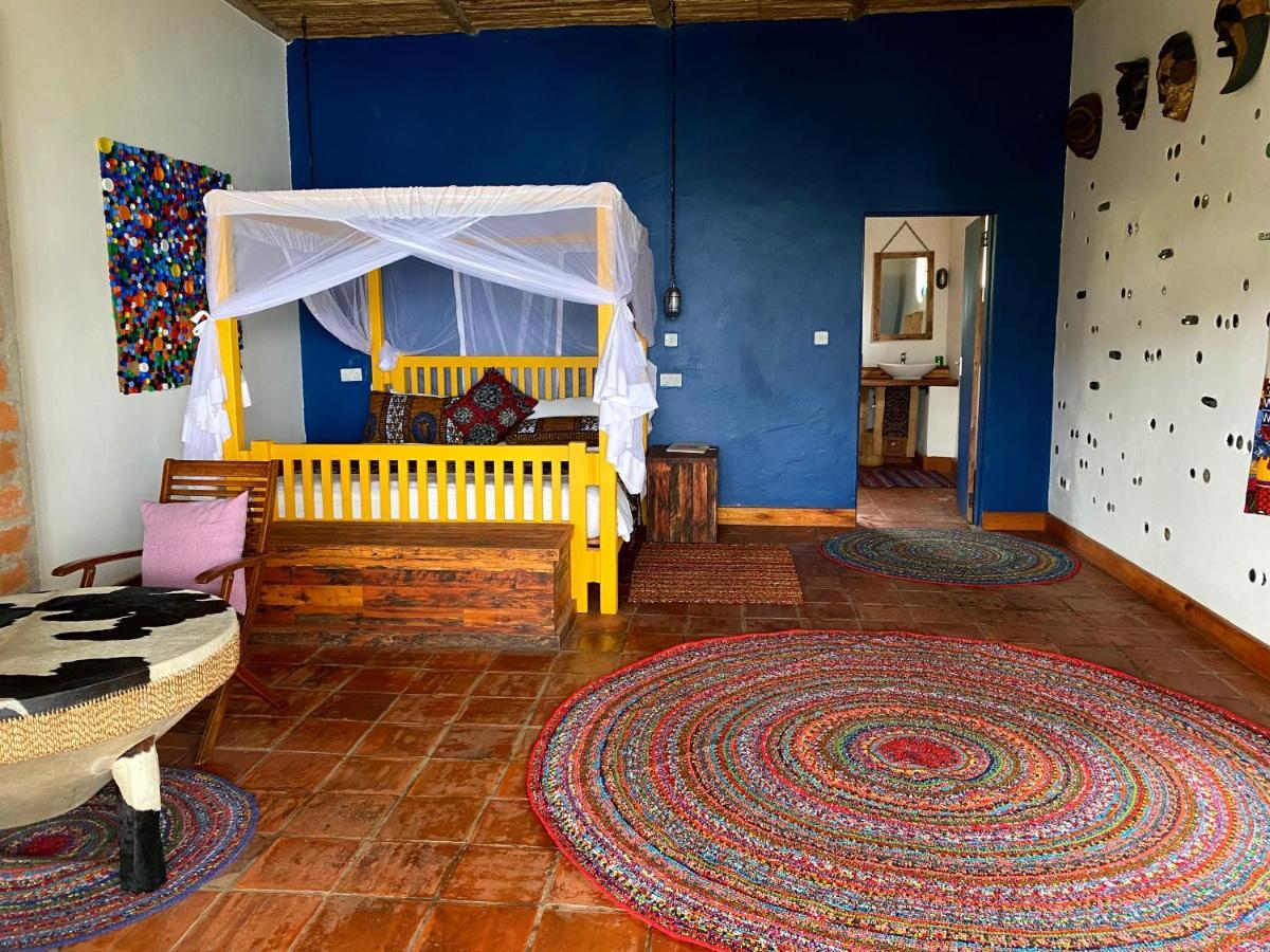 Chameleon Hill Forest Lodge Bwindi Экстерьер фото